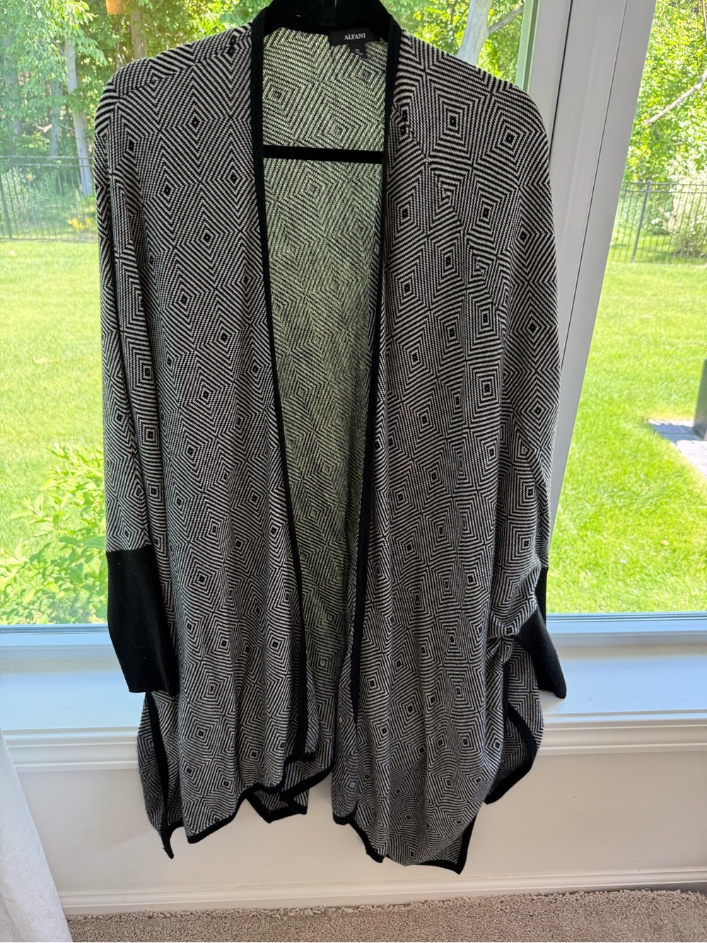 Alfani Black & White Geometric Open Cardigan